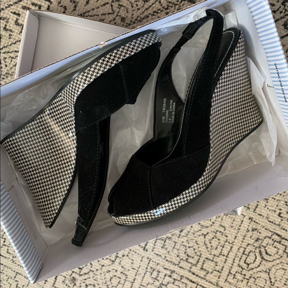 IN BOX Tommy Hilfiger Black Houndstooth Wedge